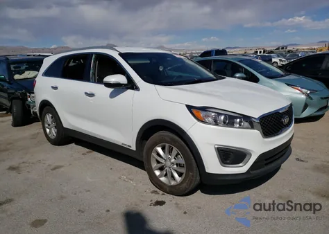 2016 Kia Sorento Lx z USA, uszkodzony, nr VIN 5XYPGDA57GG161624